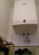 Auch die dezentrale elektrische Warmwasserversorgung wird umgestellt